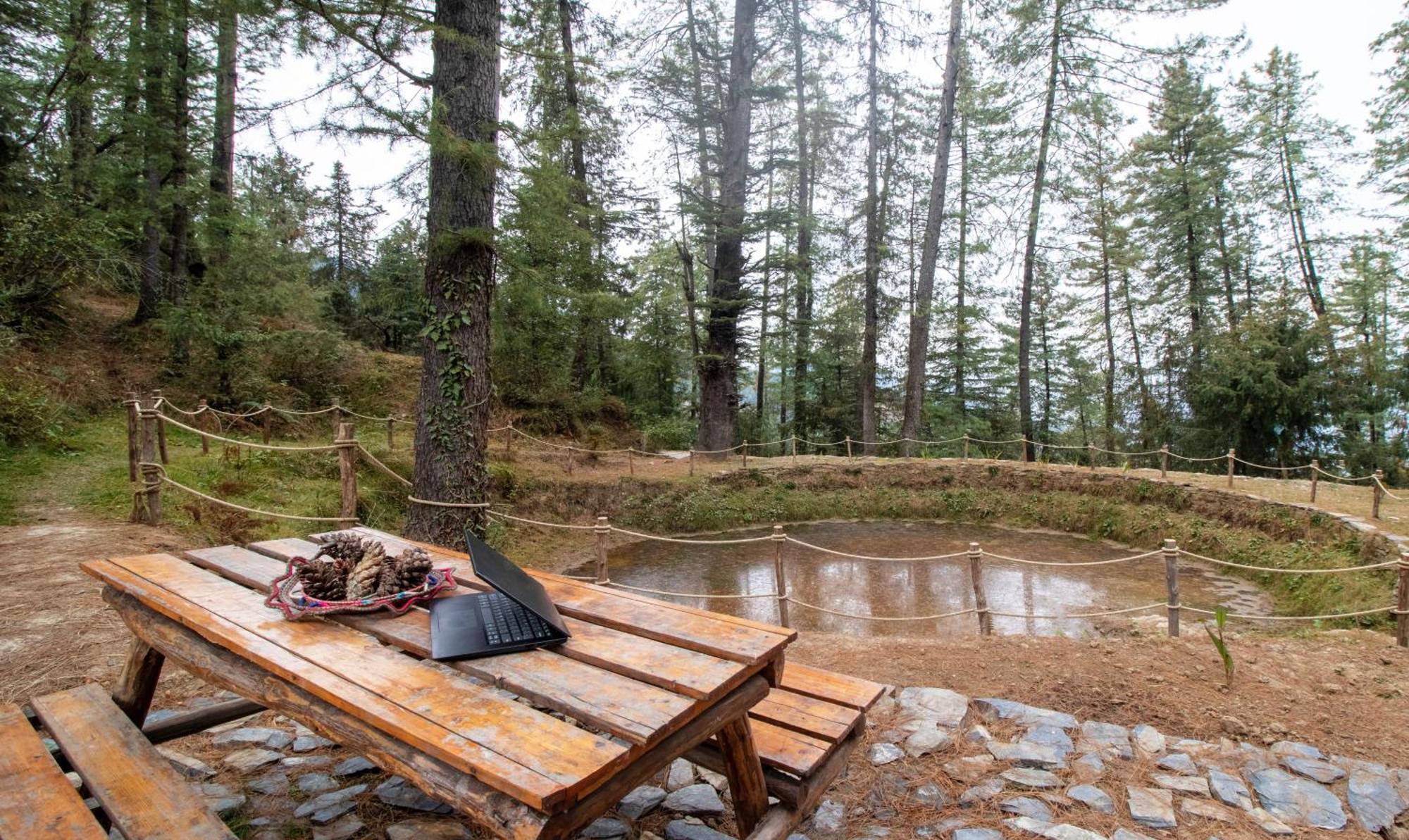 ホテル Daak Bangla Retreat クフリ エクステリア 写真