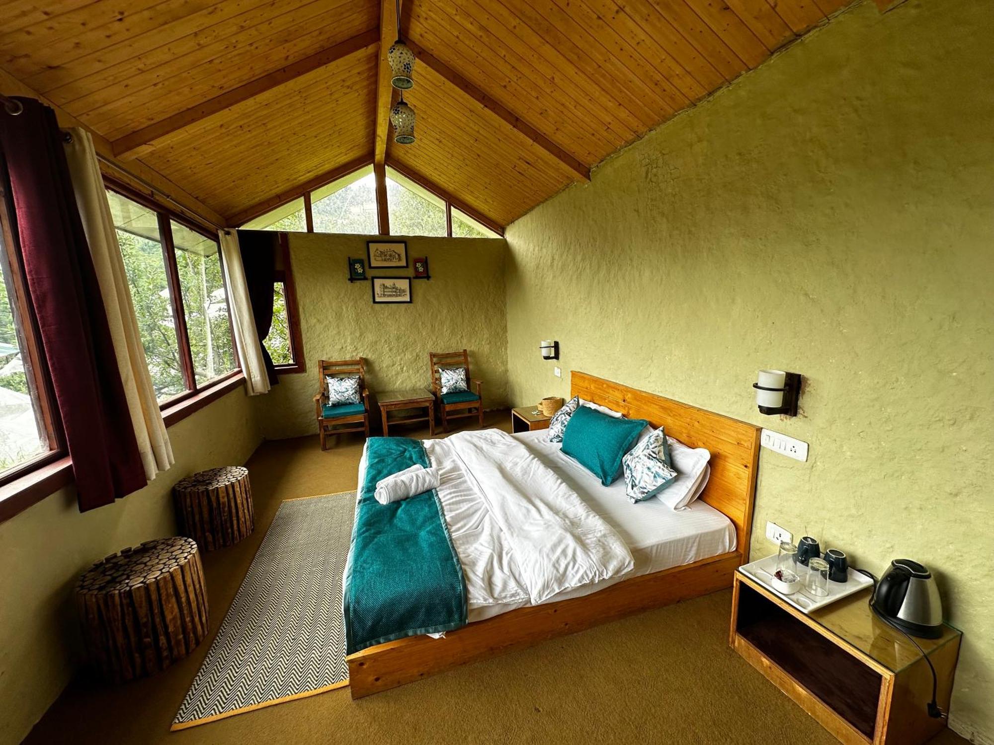 ホテル Daak Bangla Retreat クフリ エクステリア 写真