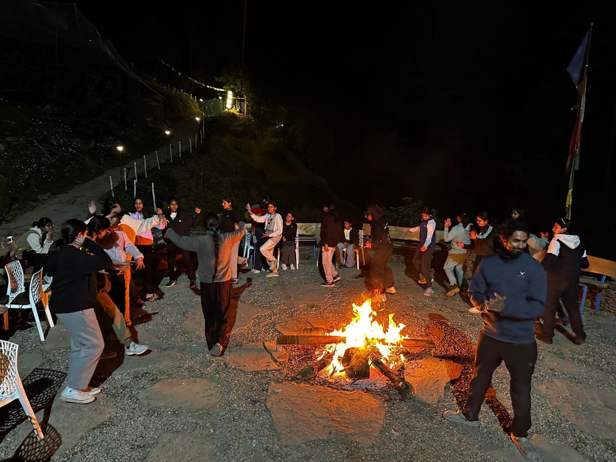 ホテル Daak Bangla Retreat クフリ エクステリア 写真